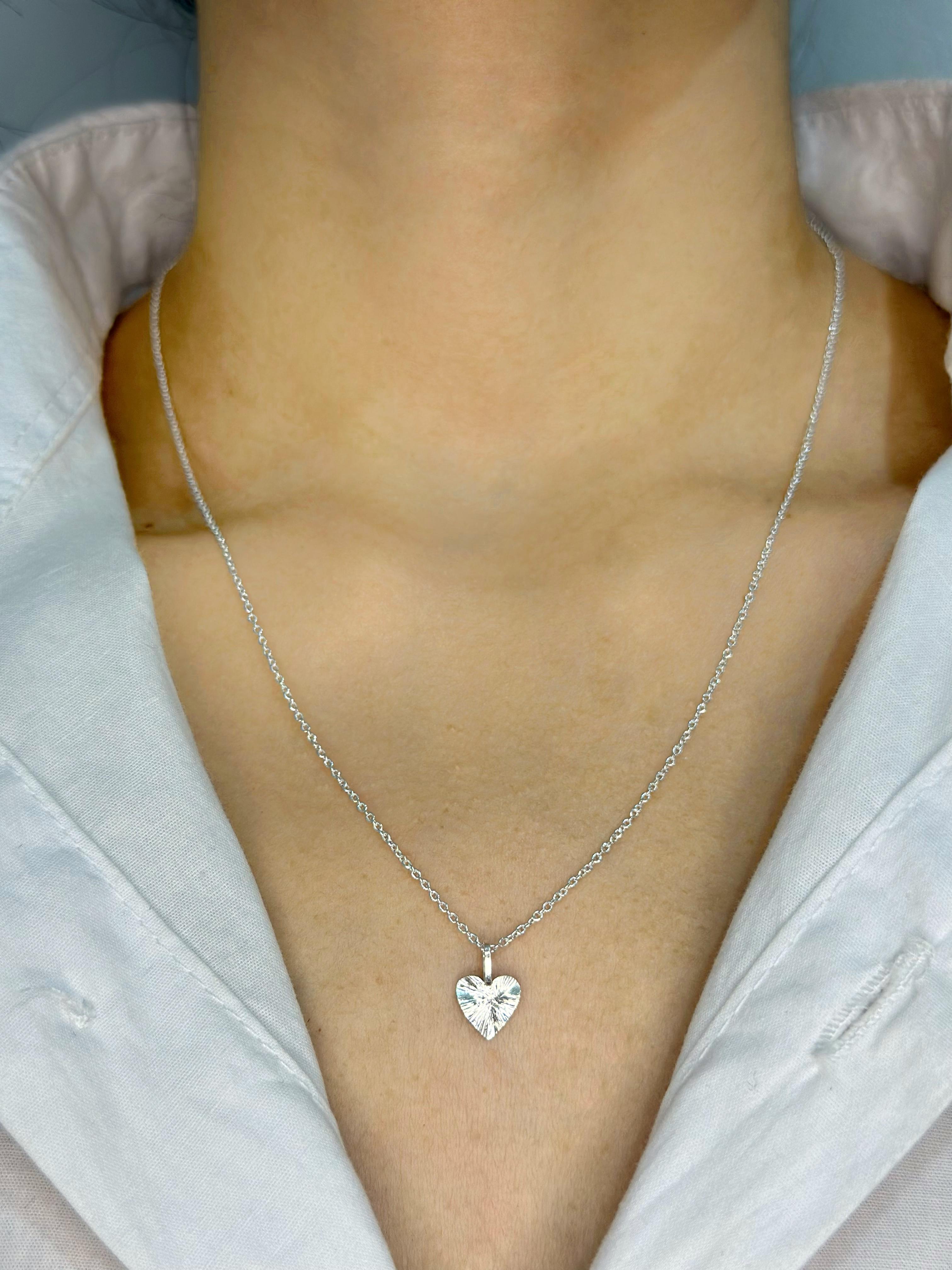 Colar Coração Martelado em Prata 925 Legítima Feminina 45cm – Design Exclusivo com Garantia Vitalícia