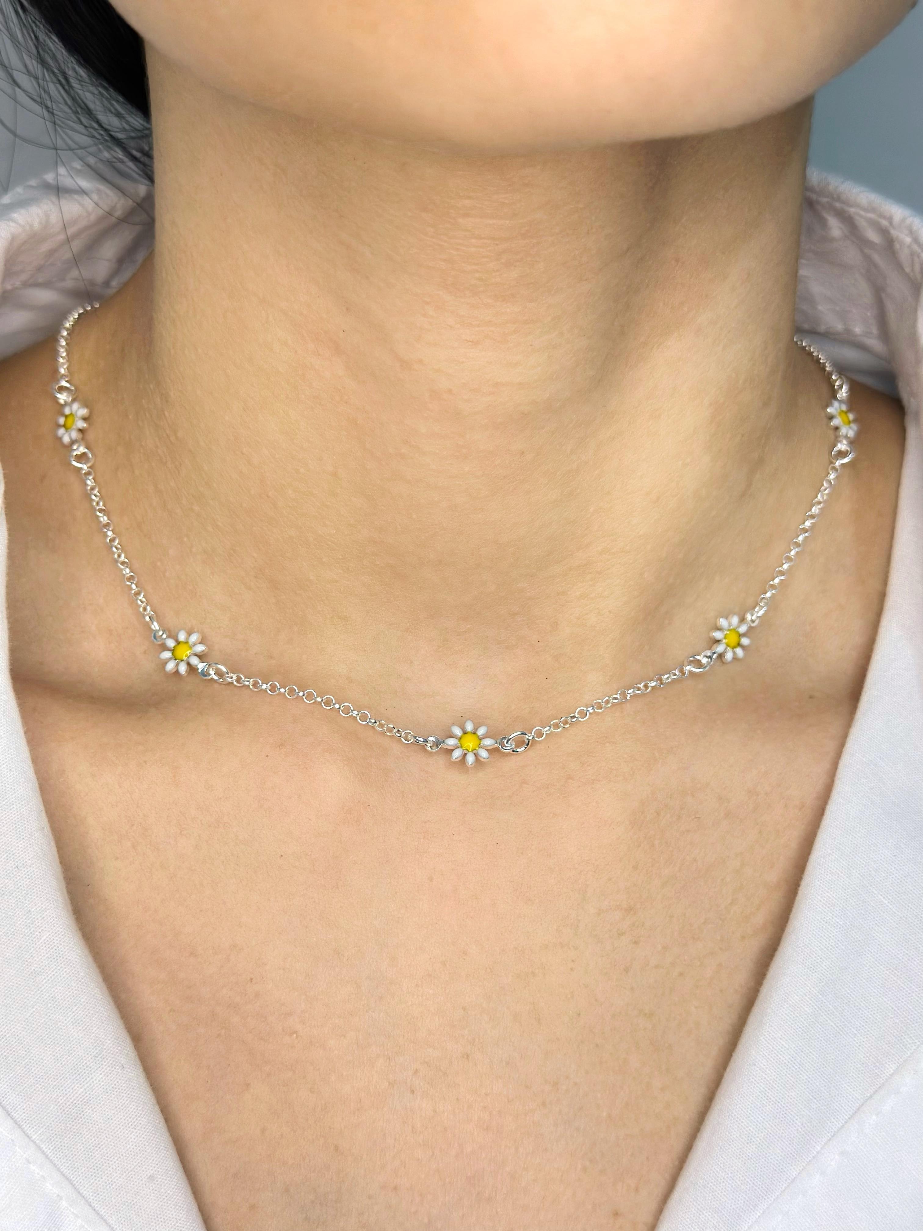 Colar Choker 5 Flores Feminino em Prata 925 Legítima – Design Exclusivo com Garantia Vitalícia